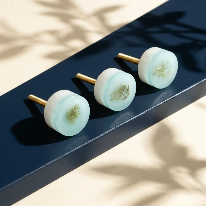 blue knobs (2).png